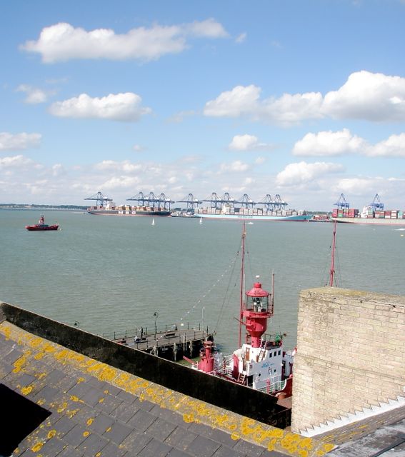 The LV18 is just visible over the rooftop